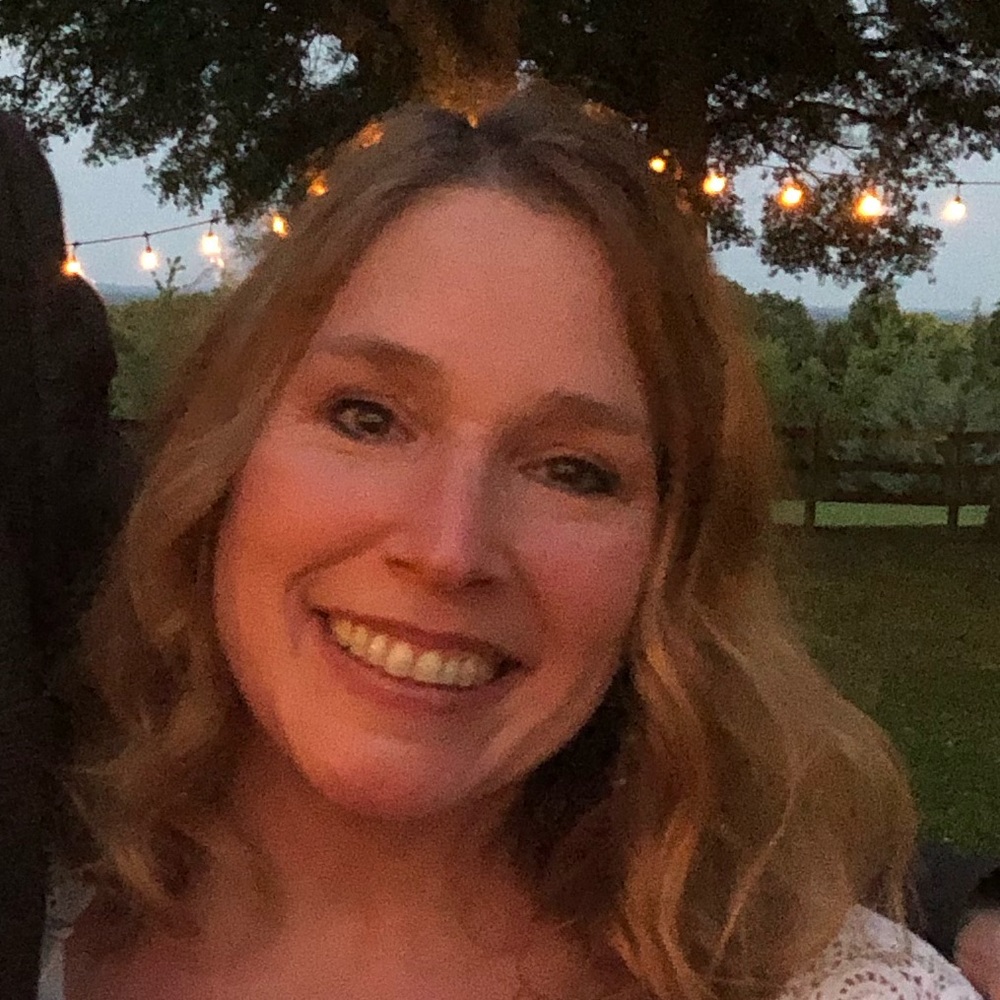 Meet your Posher, Angie